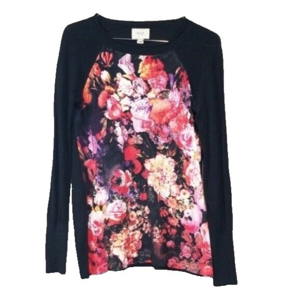 Eci New York Womens Sweater Size XS Black Floral‎ Pullover Casual